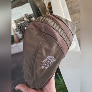 The North Face Brown nylon quilted flat cap hat adjustable size